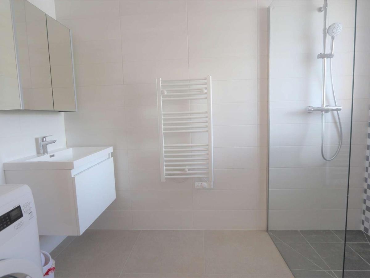 Duplex Lumineux A Benodet: Plage Et Thalasso A Pied, Terrasse, Parking Et Abri Velo Inclus - Fr-1-481-117 Εξωτερικό φωτογραφία